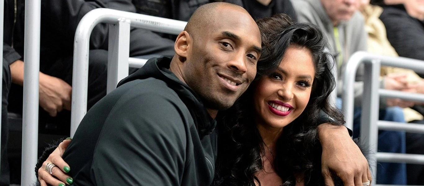 H Β.Μπράιαντ έδιωξε τη μητέρα της από το σπίτι - «Εγώ πενθώ κι εκείνη έχει το θράσος να δίνει συνέντευξη στην τηλεόραση»